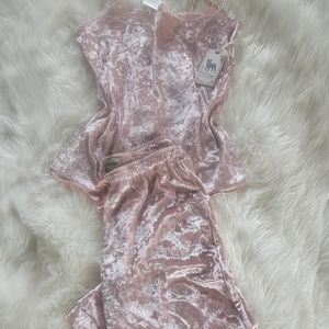 Pj salvage!! New velvet pj's !!!